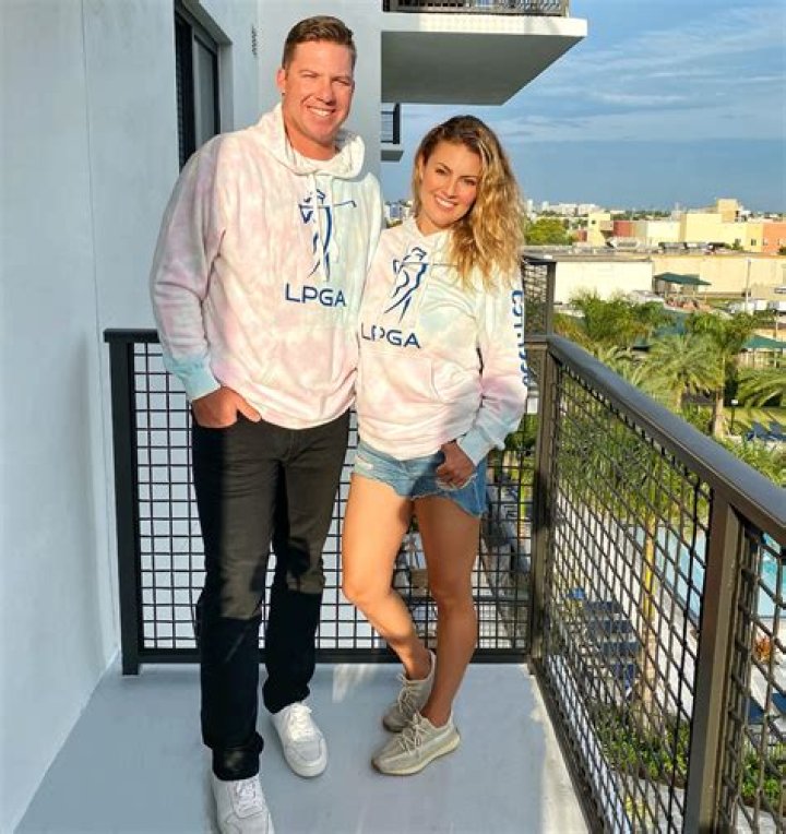 Amanda Renner's Husband Bryn Renner Facts & Photos