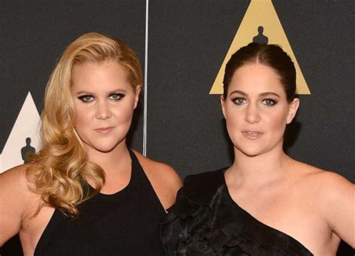 Amy Schumer and Sister Spend the Day with Their Father