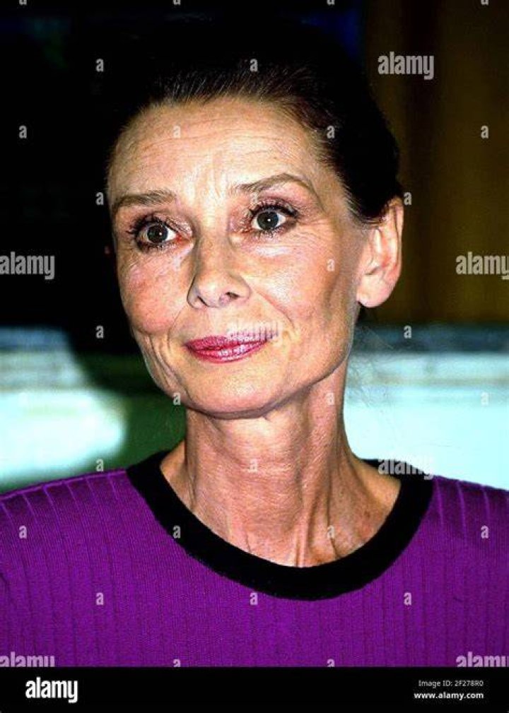 Audrey Hepburn in 1989 at 60 Audrey hepburn, Hepburn, Aging gracefully