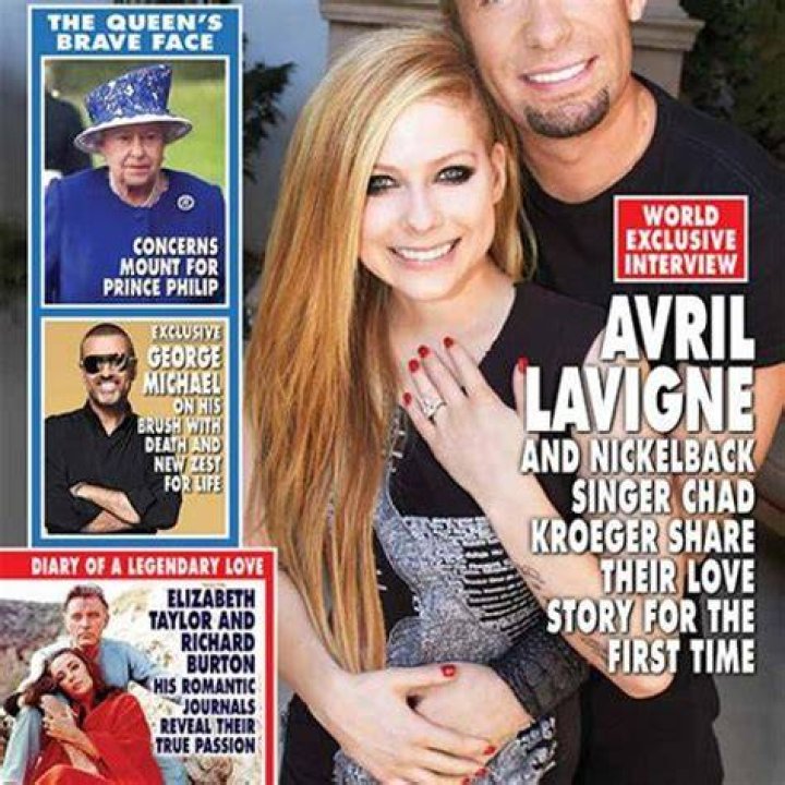 Avril Lavigne Shows Off 14 Carat Engagement Ring King Jewelers