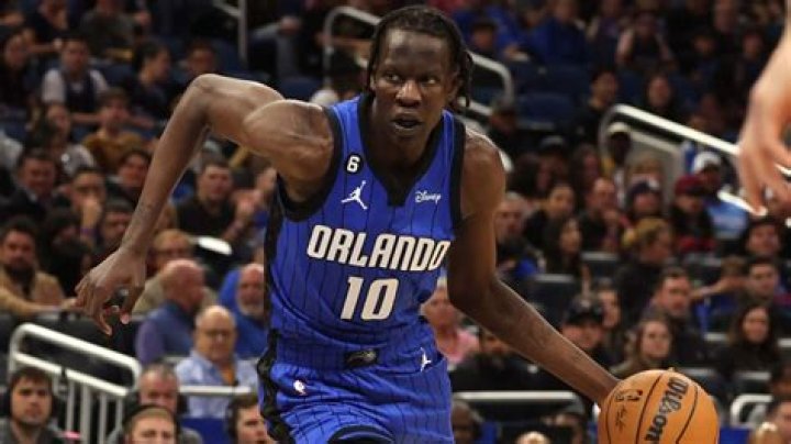 Bol Bol The Orlando Magic's 'monster' with a 2.34m wingspan Marca