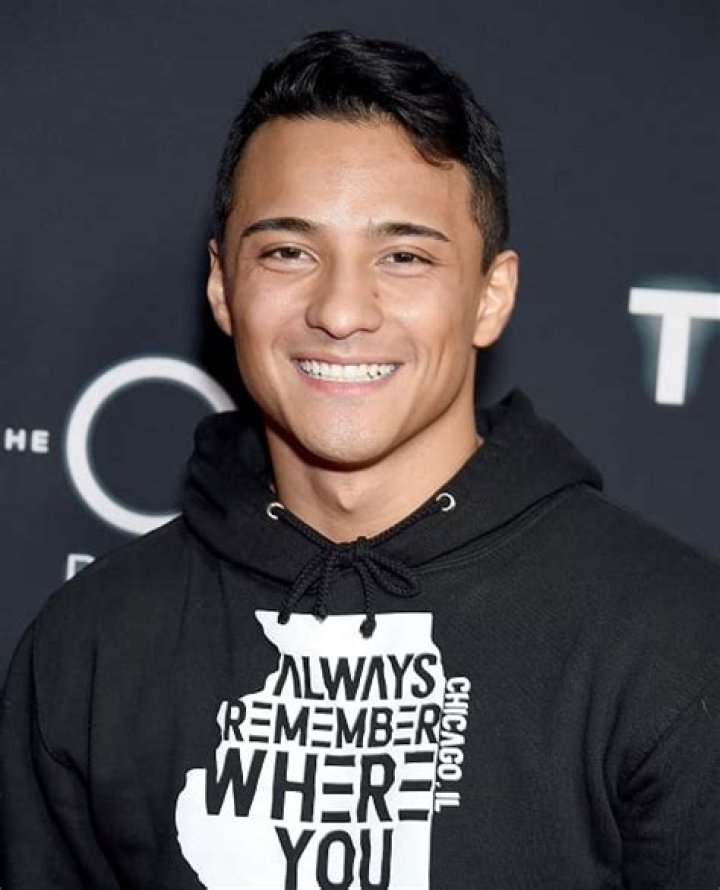 Brandon Perea (Actor) Wiki, Biography, Age, Girlfriends, Family, Facts