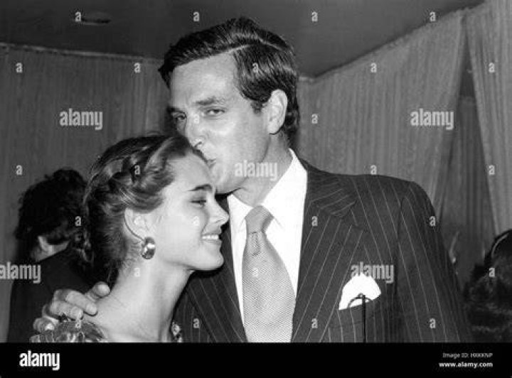 Brooke Shields said her father was in 'absolute denial' about the