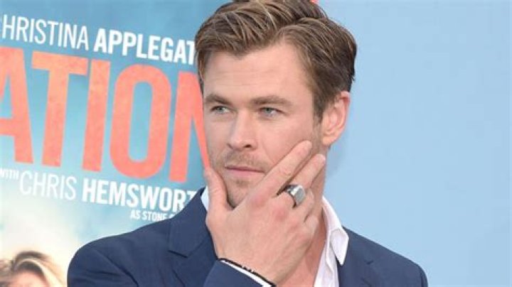 Chris Hemsworth Apologizes for Dressing as Native American, Says He