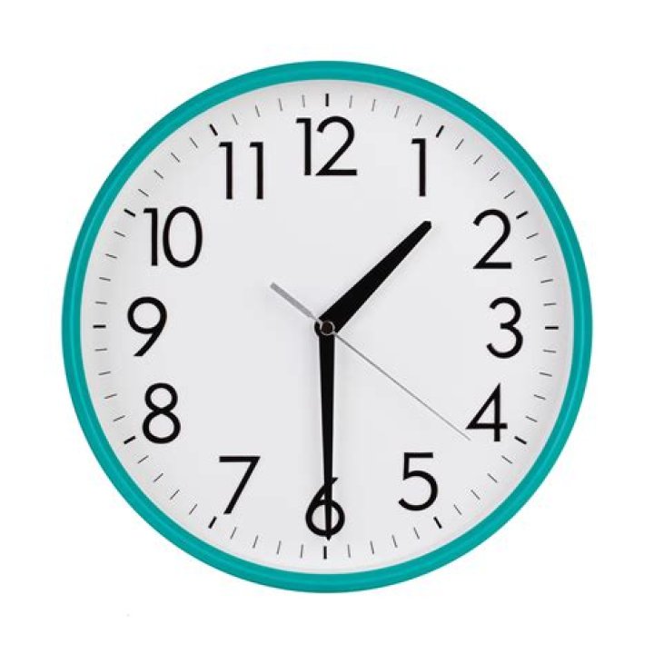 Half past one 3512597 Stock Photo at Vecteezy