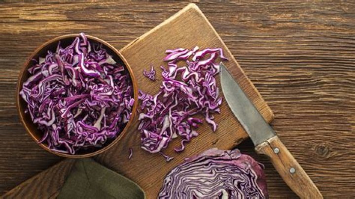 How Does Red Cabbage Taste Compared To Green Cabbage?