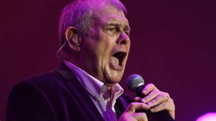 John Farnham likely to spend &lsquo;weeks&rsquo; in hospital, will have tube put in