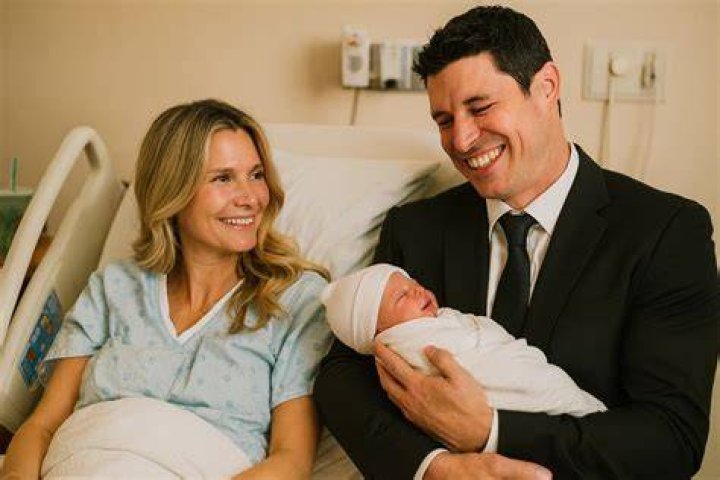 Kathy Leutner Everything About Sidney Crosby&rsquo;s Girlfriend ItSportsHub