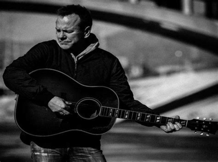Kiefer Sutherland There San Diego