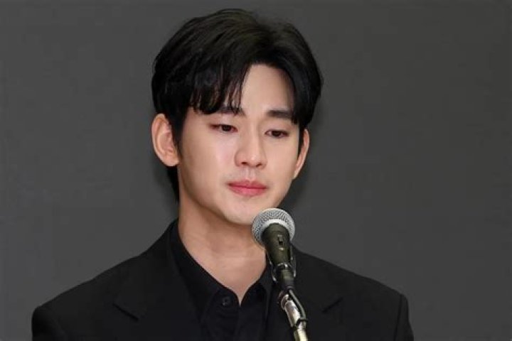 Kim Soo Hyun Confirmed to Star in New Drama “The Queen of Tears” by
