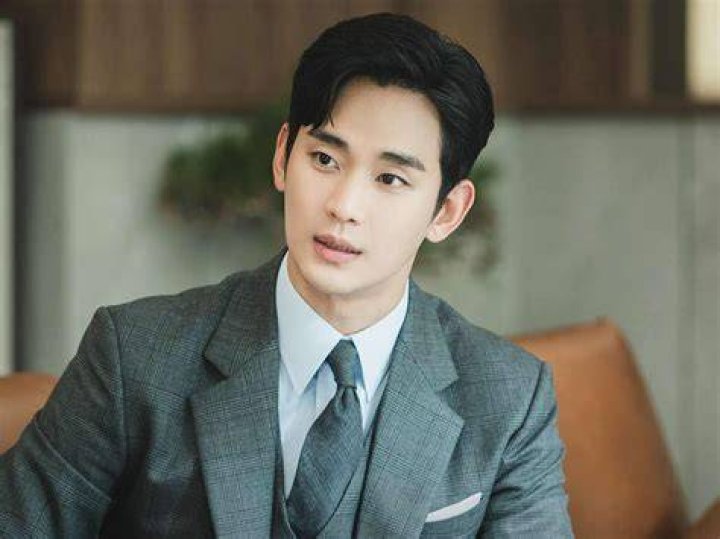 Kim SooHyun KDramas List Queen of Tears, It’s Okay to Not Be Okay
