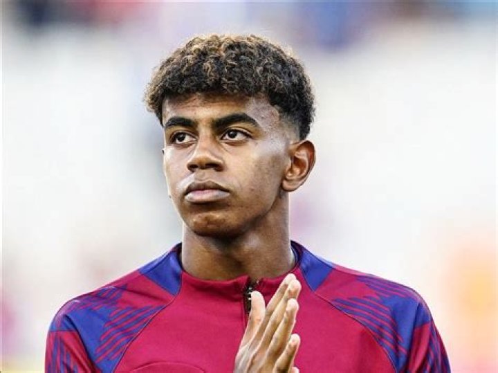 Lamine Yamal choisit l'Espagne, son p&egrave;re fait une &eacute;trange sortie