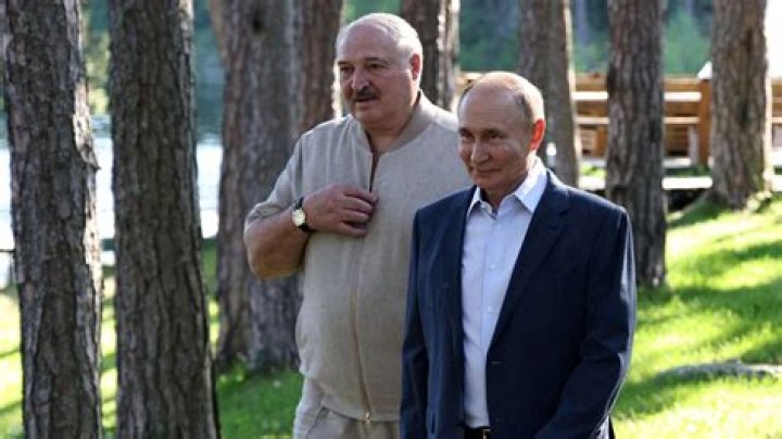Lukashenko Wife / Alexander lukashenko remains formally married to his