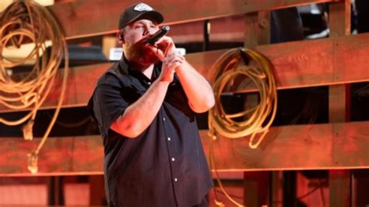 Luke Combs Would 'Really Love' to Lose Weight after Being Called 'Fat
