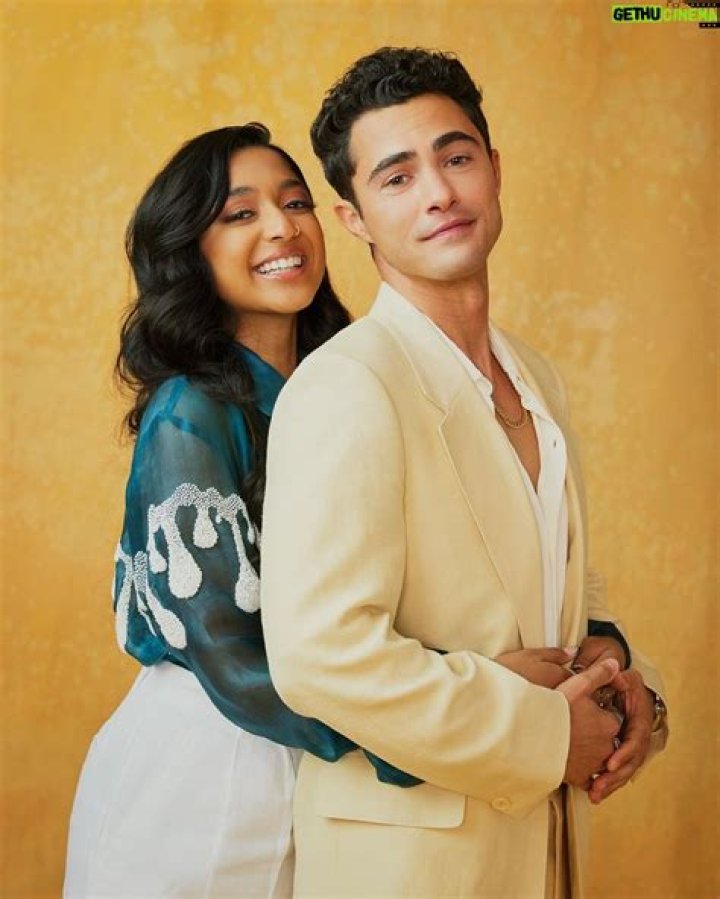 Maitreyi Ramakrishnan Wiki, Age, Boyfriend, Husband, Family, Net Worth