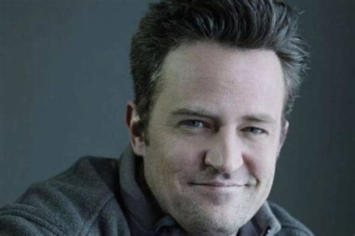 Matthew Perry To Star In New Season OF Lisa Kudrow's 'Web Therapy' TV