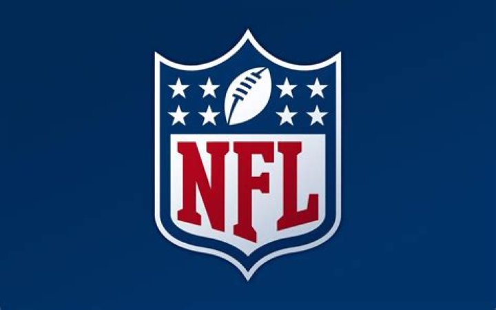 NFL's Alex Collins Arrested After Car Crash, Cut By Ravens