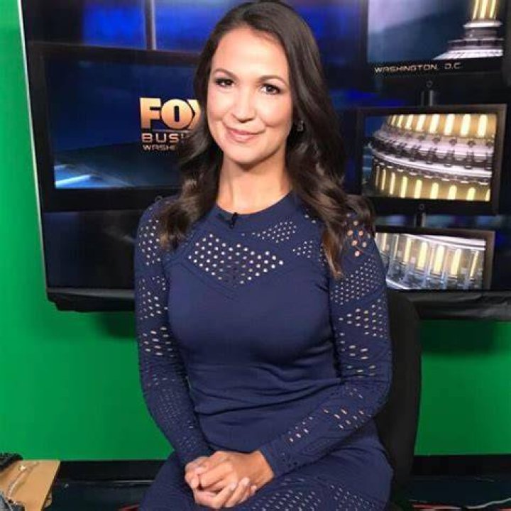 Rebeccah Heinrichs Net Worth, Age, Height, Weight, Early Life, Career