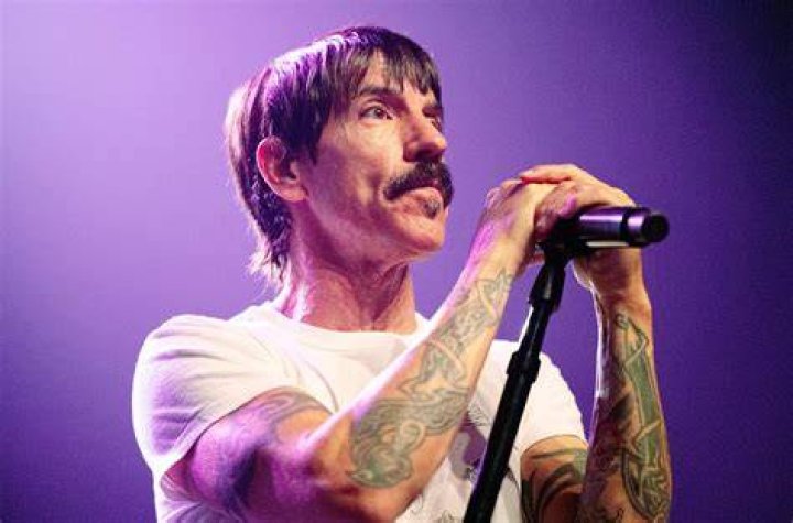 Red Hot Chili Peppers Frontman Anthony Kiedis Anthony Kiedis Dating