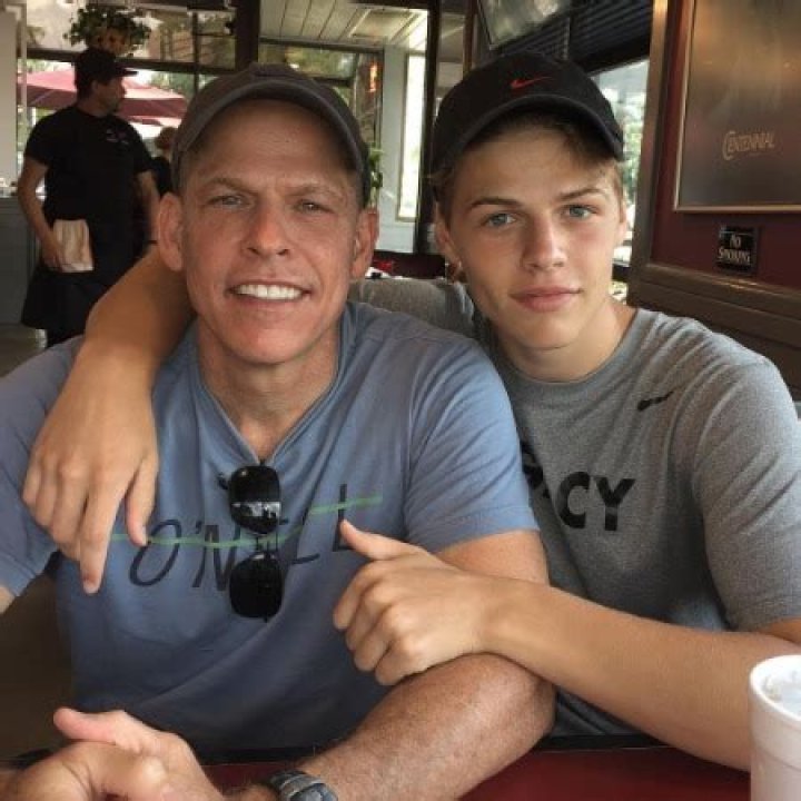 Sam Dezz — Bio, Parents, Instagram career, Girlfriend, Net worth