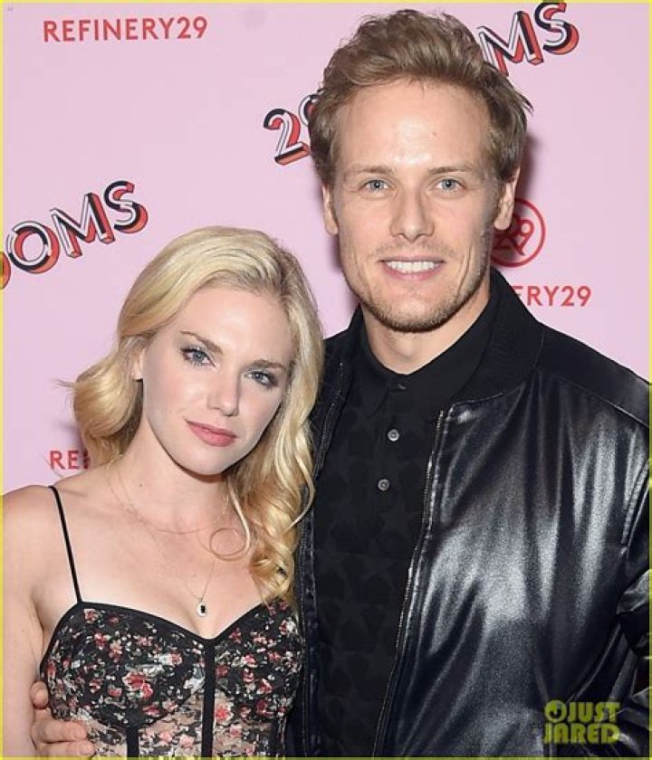 Sam Heughan & Girlfriend MacKenzie Mauzy Make Public Debut at Oscars