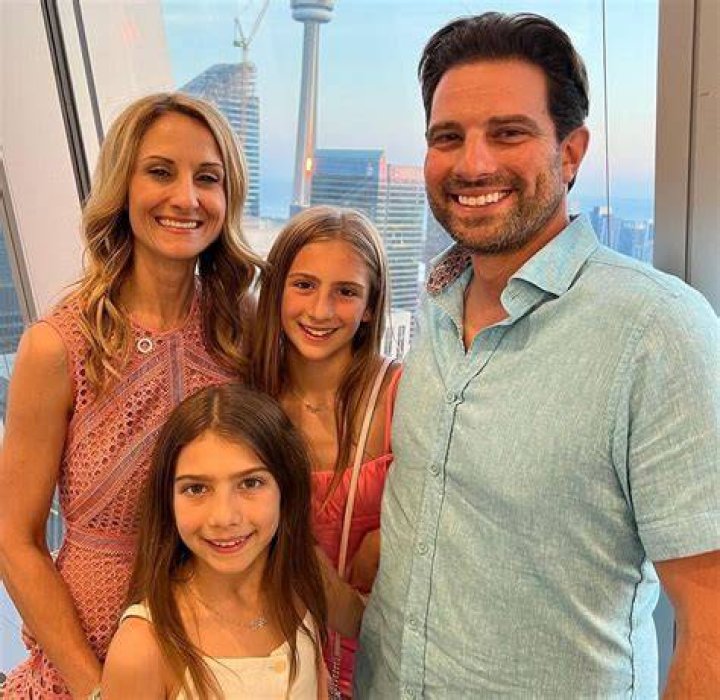 Scott Mcgillivray Children Meet Layla And Myah