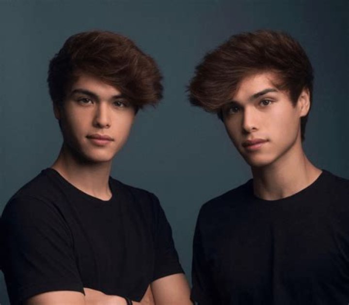 Stokes Twins's Profile, Age, Career, Networth, Social Media, Personal