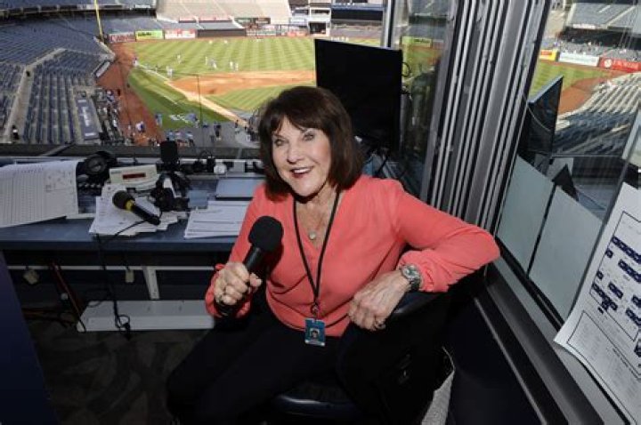 Suzyn Waldman rips Yankees on hot mic 'God, this is boring'