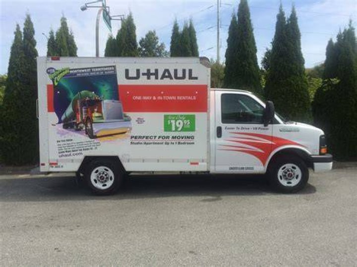 UHaul 10 Ft Moving Truck and Motorcycle Trailer My UHaul Story