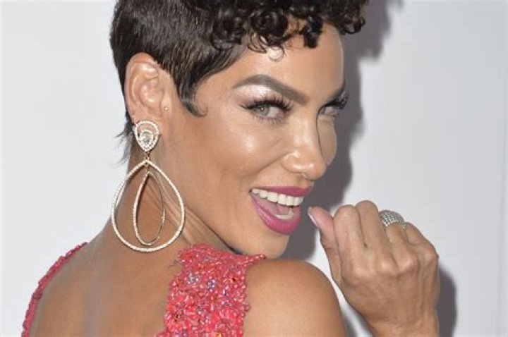 Unveiling Nicole Murphy: A Journey Of Fashion, Philanthropy, And Empowerment