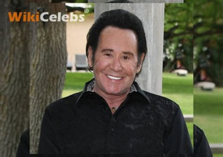 Wayne Newton Wiki/Bio, Age, Net Worth, Music, Danke Schoen, Still Alive, Songs and Pictures