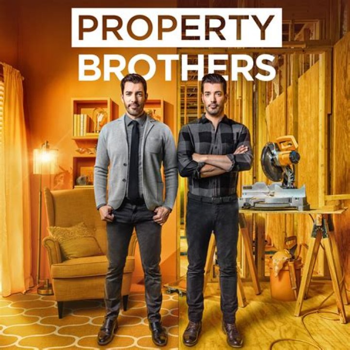 Which Property Brother Is Better at Renovating Homes? 'Brother vs