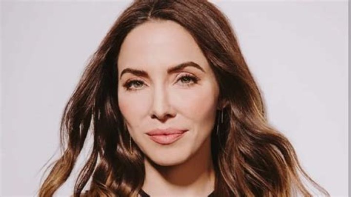 Whitney Cummings' Baby Daddy Conundrum