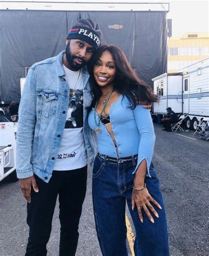 Who Is Szas Ex